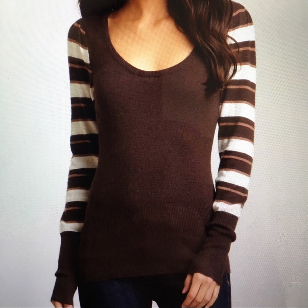 🍩 💕 Striped sleeved sweatshirt